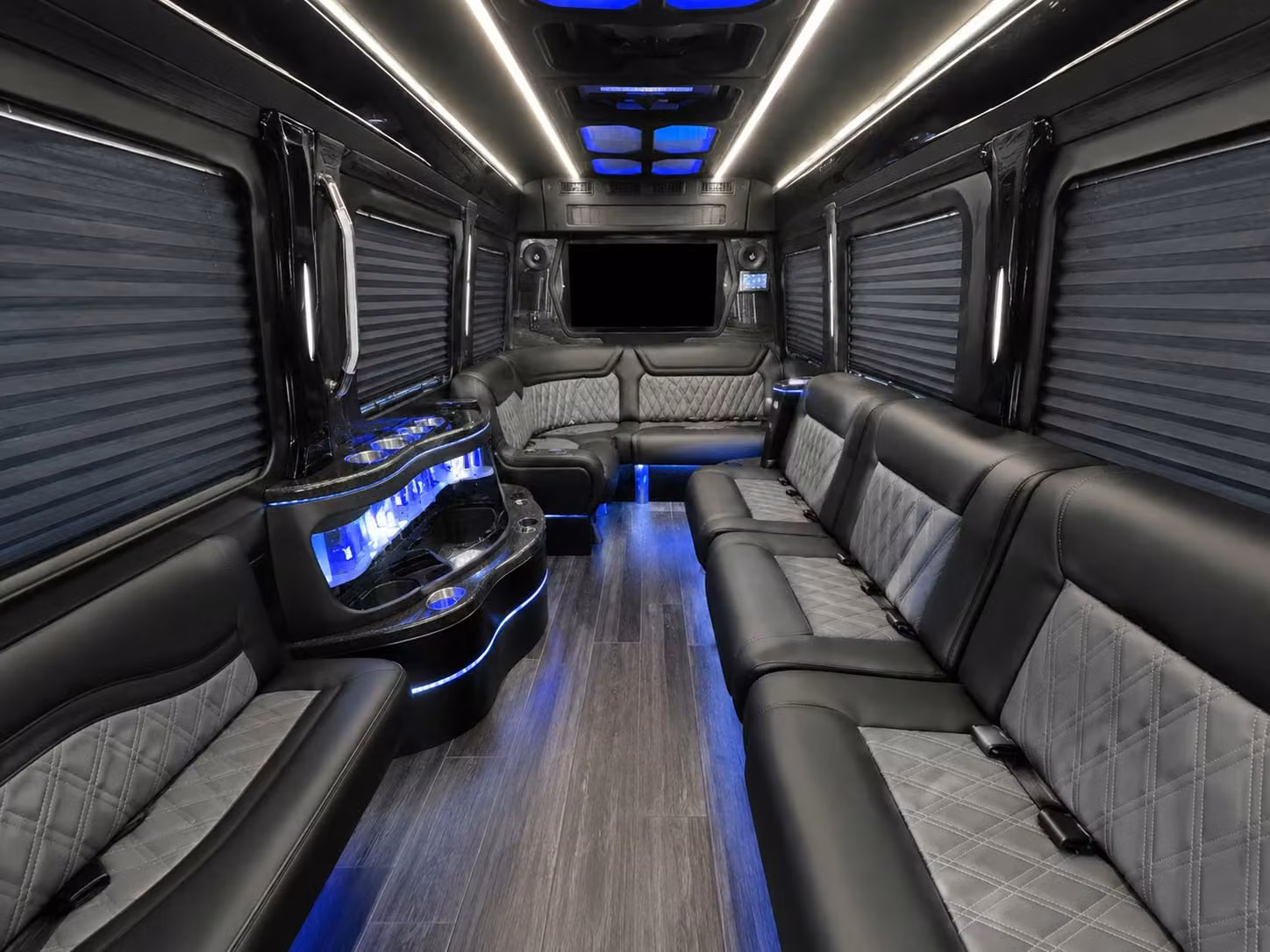 corporate and convention long distance shuttle buses in north charleston