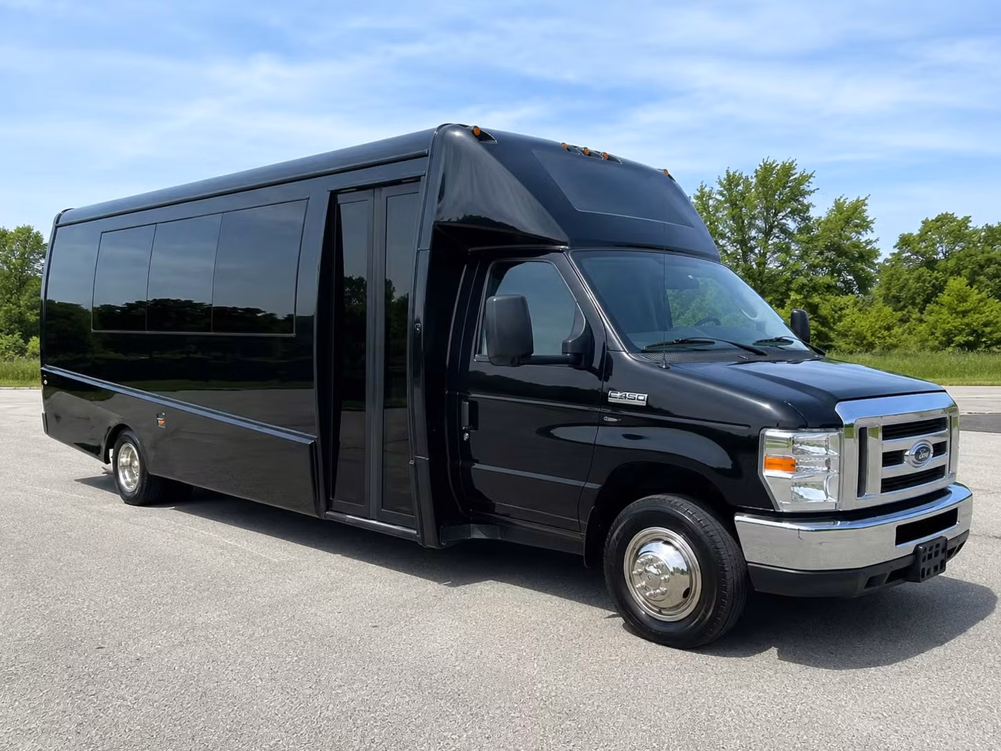 corporate event bus rentals in north charleston